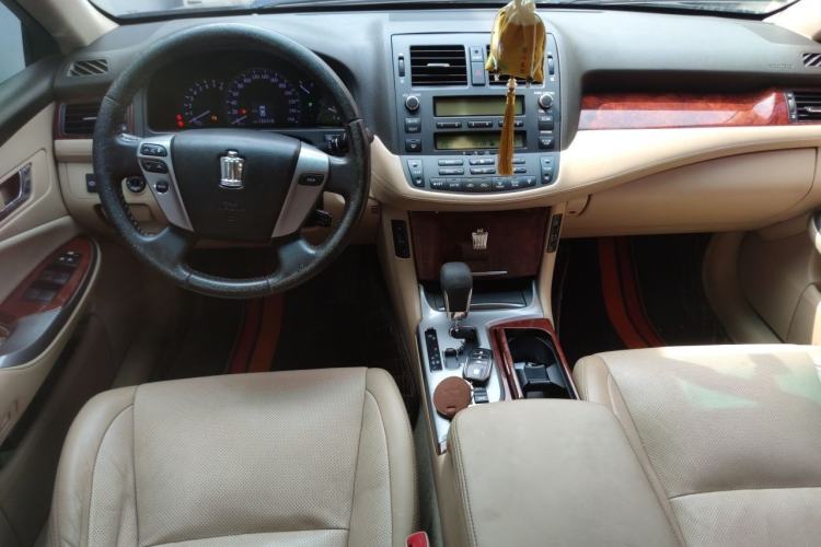 Used Toyota Crown 2012 2.5L Royal Leather Edition Center Console