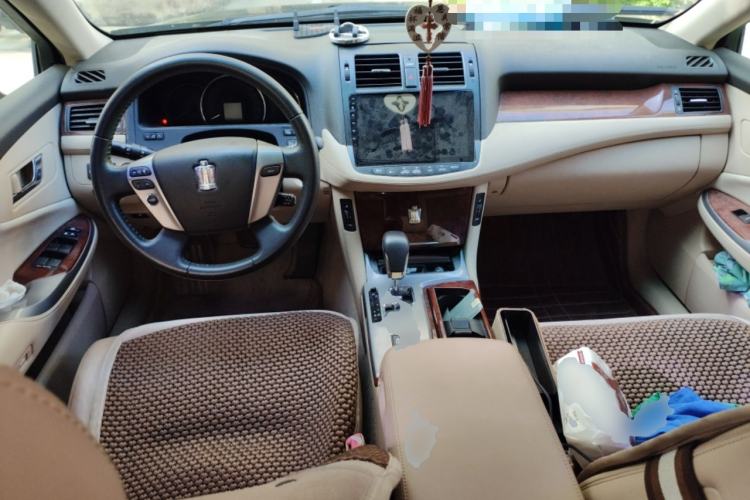 Used Toyota Crown 2012 2.5L Royal Leather Edition Center Console