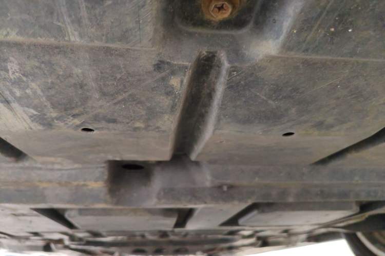 Used Toyota Crown 2012 2.5L Royal Chassis Front