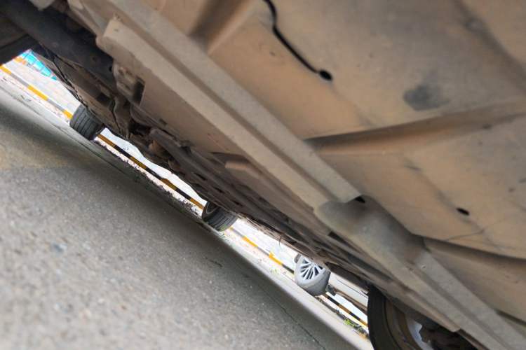 Used Toyota Crown 2012 2.5L Royal Chassis Front