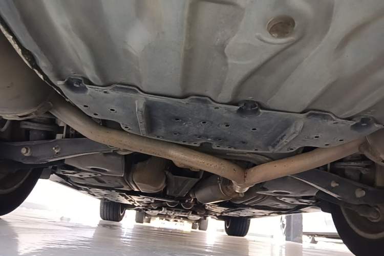 Used Toyota Crown 2012 2.5L Royal Chassis Rear