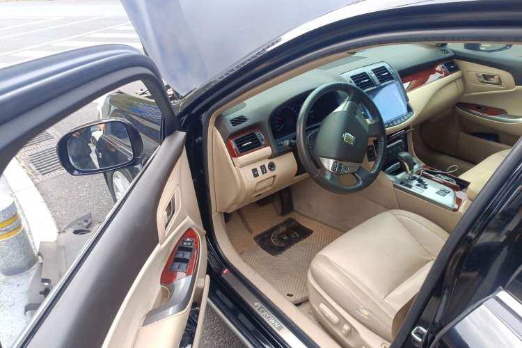 Used Toyota Crown 2012 2.5L Royal Leather Edition Driver Seat