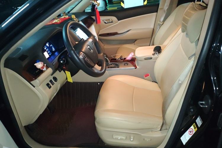 Used Toyota Crown 2012 2.5L Royal Leather Edition Driver Seat