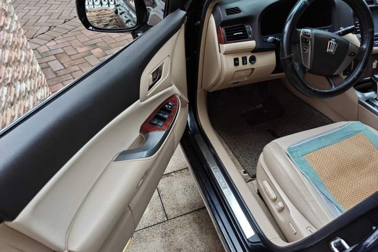 Used Toyota Crown 2012 2.5L Royal Navigation Edition Driver Seat