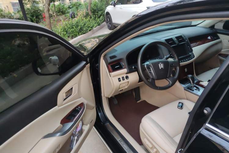 Used Toyota Crown 2012 2.5L Royal Leather Edition Driver Seat