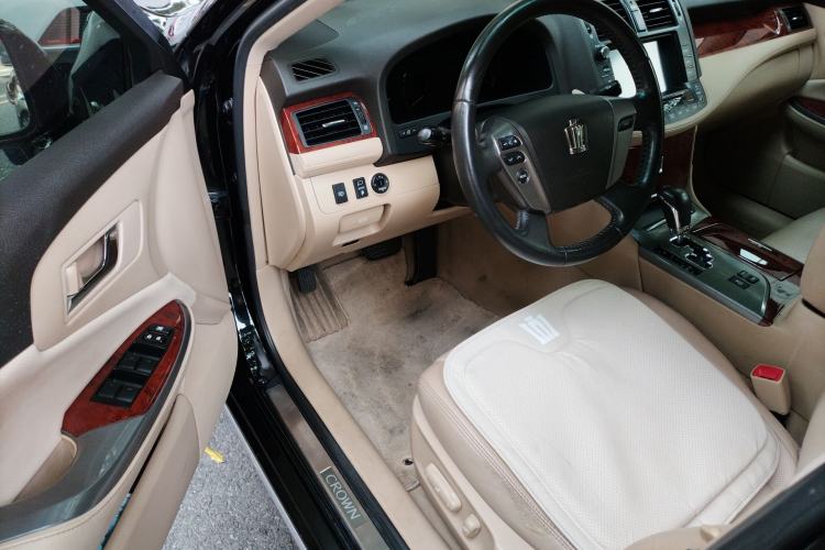 Used Toyota Crown 2012 2.5L Royal Leather Edition Driver Seat