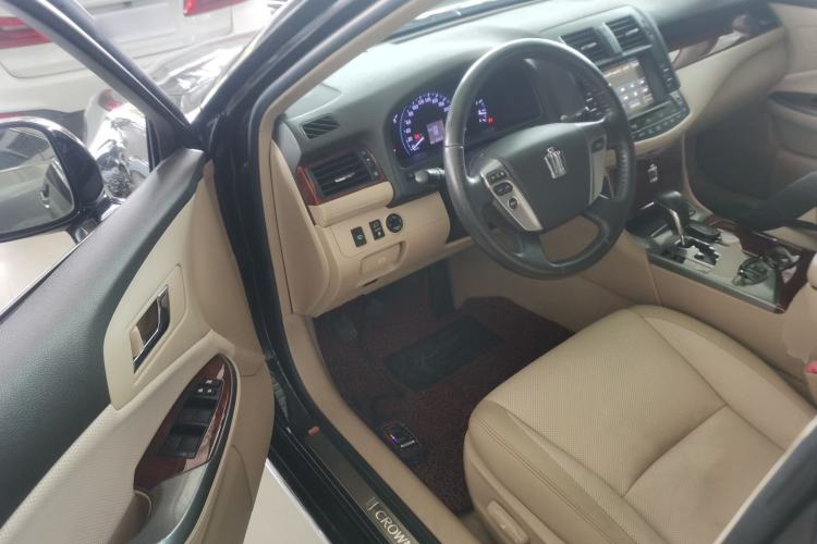 Used Toyota Crown 2012 2.5L Royal Leather Edition Driver Seat
