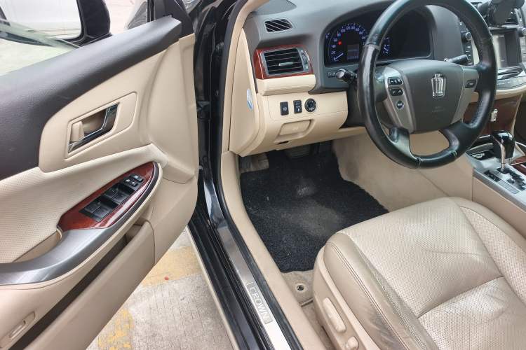 Used Toyota Crown 2012 2.5L Royal Leather Edition Driver Seat