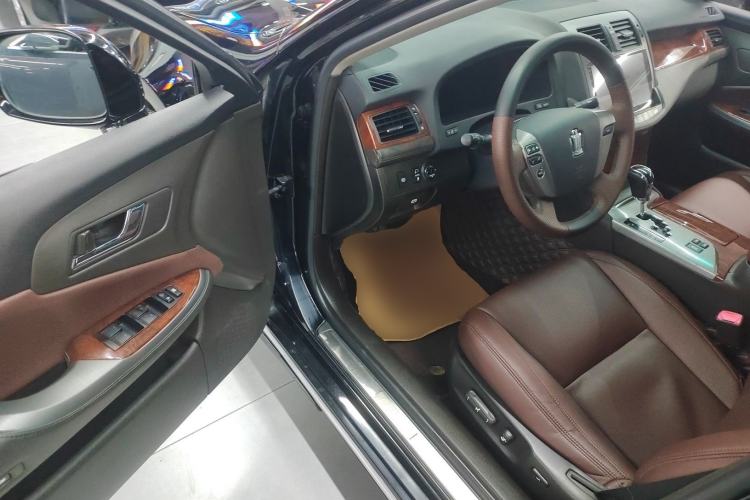 Used Toyota Crown 2012 2.5L Royal Leather Edition Driver Seat