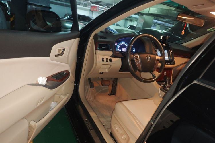 Used Toyota Crown 2012 2.5L Royal Leather Edition Driver Seat