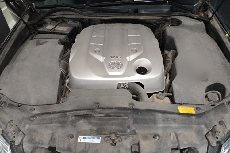 Used Toyota Crown 2012 2.5L Royal Comfort Edition Engine Bay