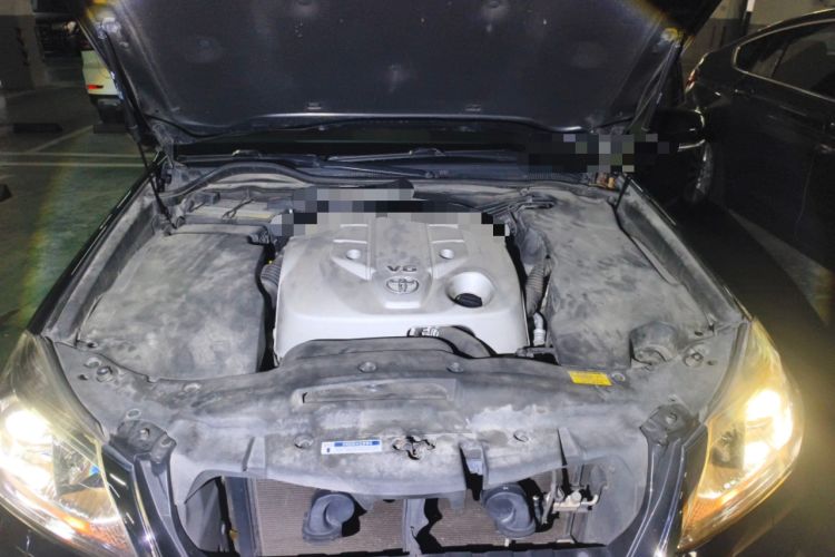 Used Toyota Crown 2012 2.5L Royal Leather Edition Engine Bay