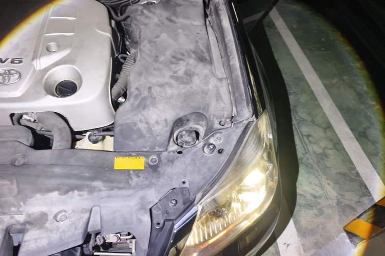 Used Toyota Crown 2012 2.5L Royal Leather Edition Engine Bay Left
