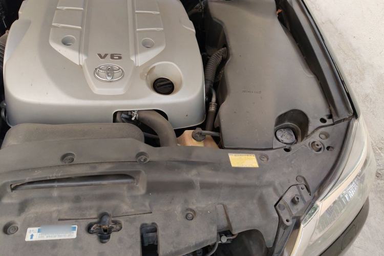 Used Toyota Crown 2012 2.5L Royal Engine Bay Left