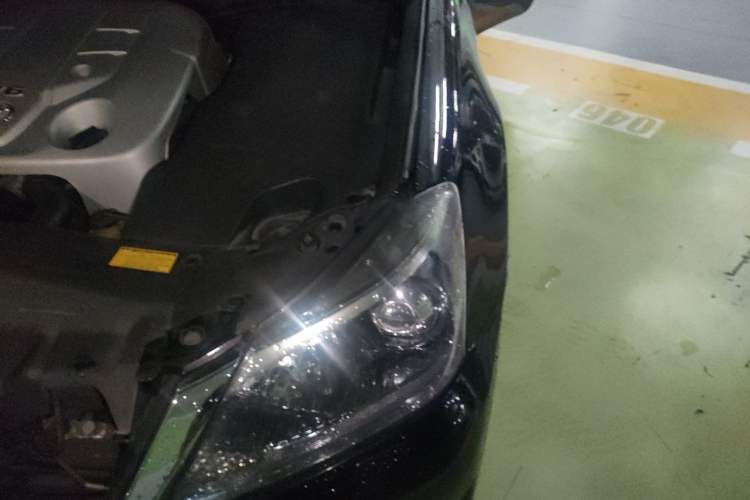 Used Toyota Crown 2012 2.5L Royal Leather Edition Engine Bay Left