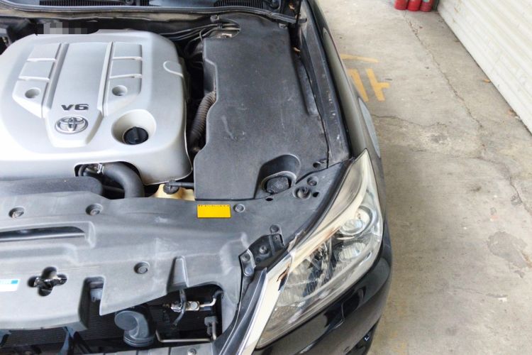 Used Toyota Crown 2012 2.5L Royal Leather Edition Engine Bay Left