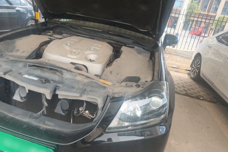 Used Toyota Crown 2012 2.5L Royal Engine Bay Left