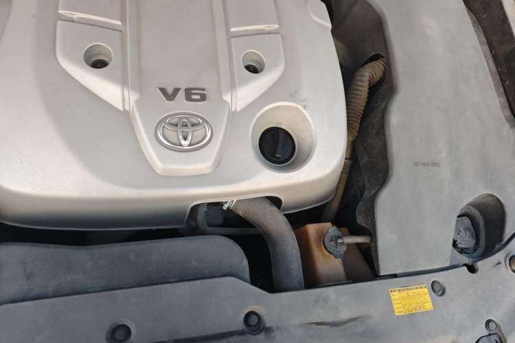 Used Toyota Crown 2012 2.5L Royal Leather Edition Engine Bay Left