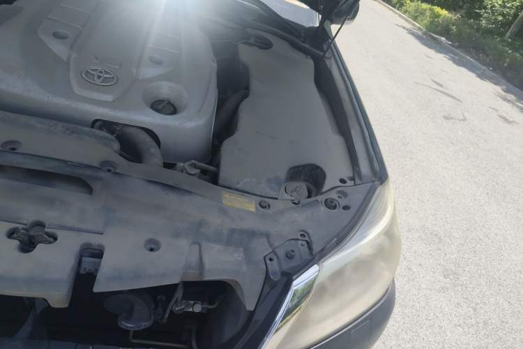 Used Toyota Crown 2012 2.5L Royal Navigation Edition Engine Bay Left