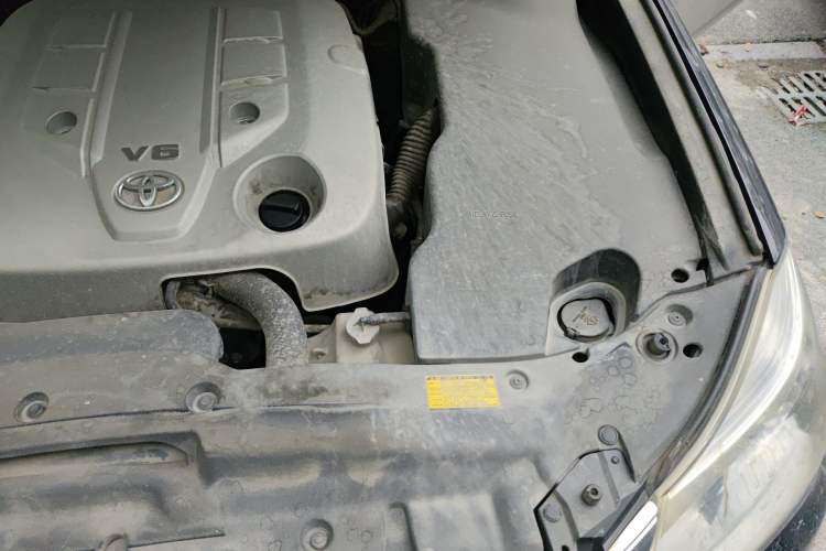 Used Toyota Crown 2012 2.5L Royal Leather Edition Engine Bay Left