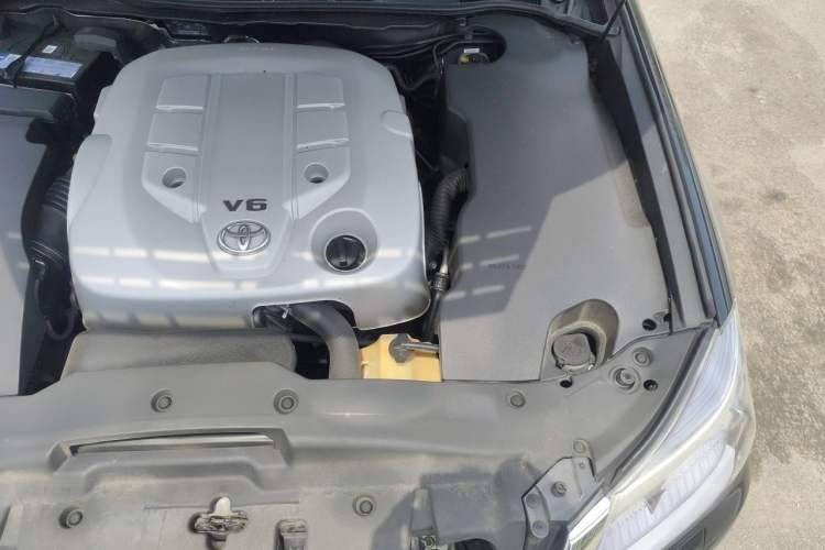 Used Toyota Crown 2012 2.5L Royal Leather Edition Engine Bay Left
