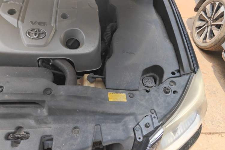 Used Toyota Crown 2012 2.5L Royal Leather Edition Engine Bay Left
