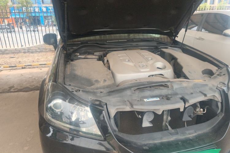 Used Toyota Crown 2012 2.5L Royal Engine Bay Right