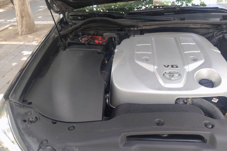 Used Toyota Crown 2012 2.5L Royal Leather Edition Engine Bay Right