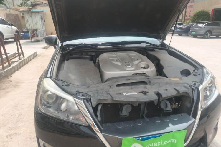 Used Toyota Crown 2012 2.5L Royal Leather Edition Engine Bay Right