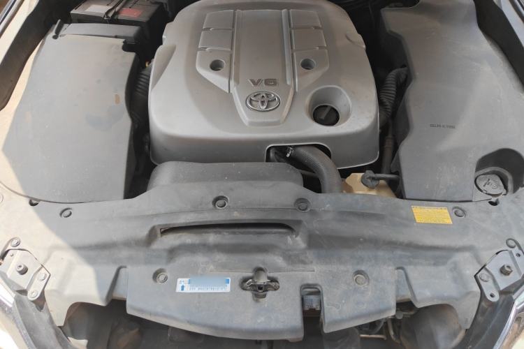 Used Toyota Crown 2012 2.5L Royal Leather Edition Engine Bay