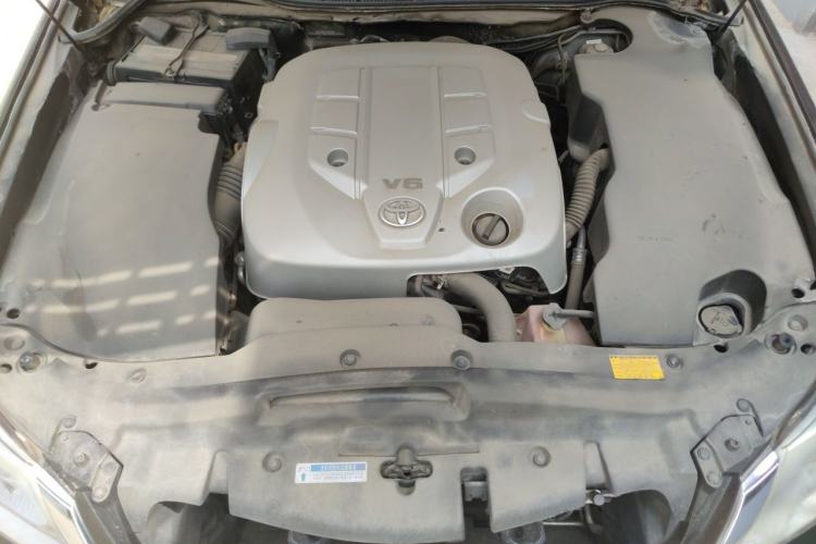 Used Toyota Crown 2012 2.5L Royal Leather Edition Engine Bay