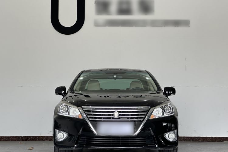 Used Toyota Crown 2012 2.5L Royal Leather Edition Exterior 1