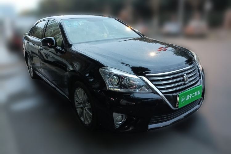 Used Toyota Crown 2012 2.5L Royal Saloon Deluxe Edition Exterior 2