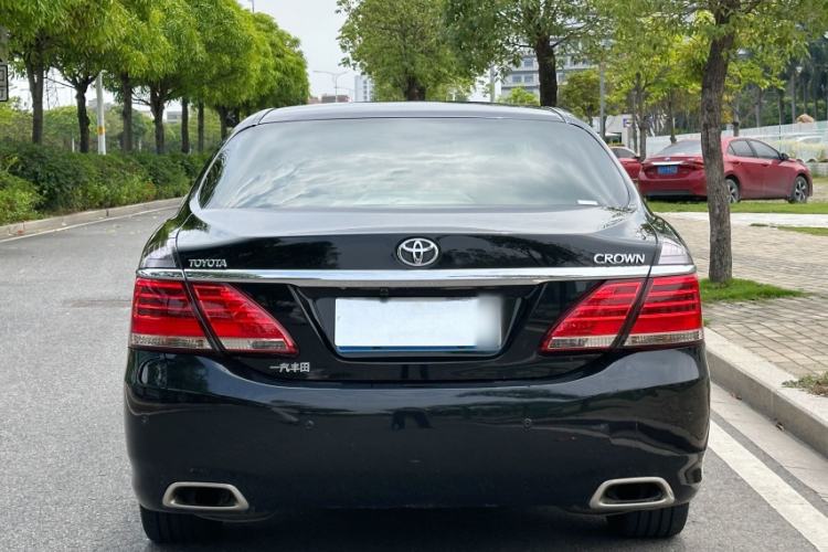 Used Toyota Crown 2012 2.5L Royal Leather Edition Exterior 3