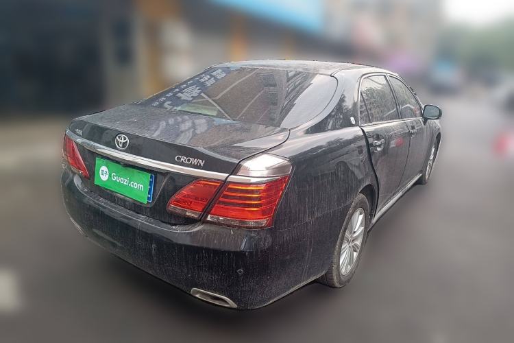 Used Toyota Crown 2012 2.5L Royal Leather Edition Exterior 5