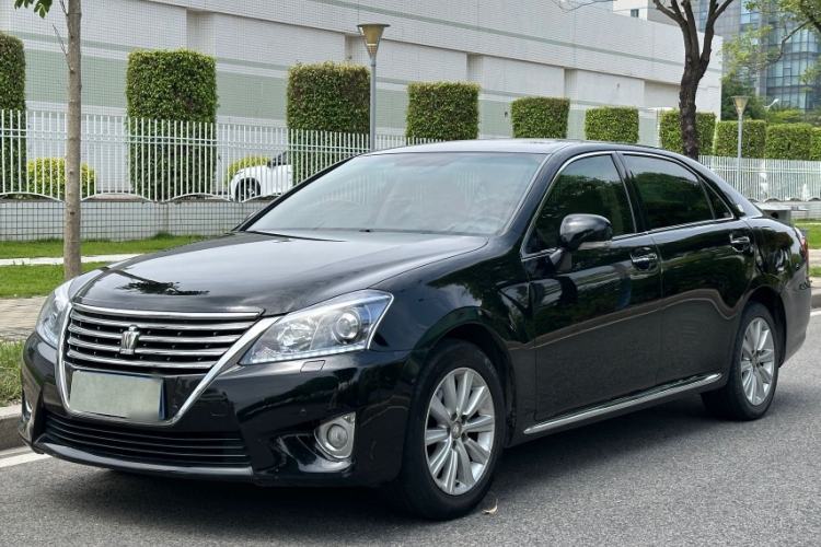 Used Toyota Crown 2012 2.5L Royal Leather Edition Exterior 5