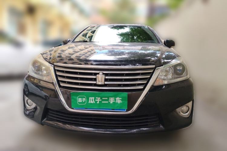Used Toyota Crown 2012 2.5L Royal Front