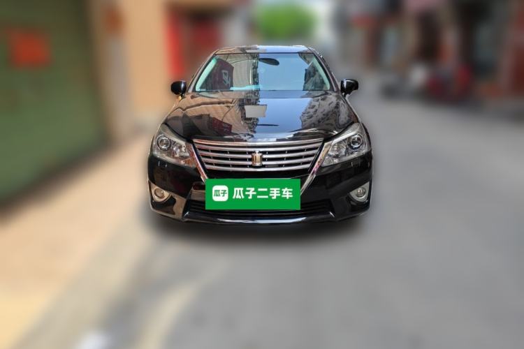 Used Toyota Crown 2012 2.5L Royal Front
