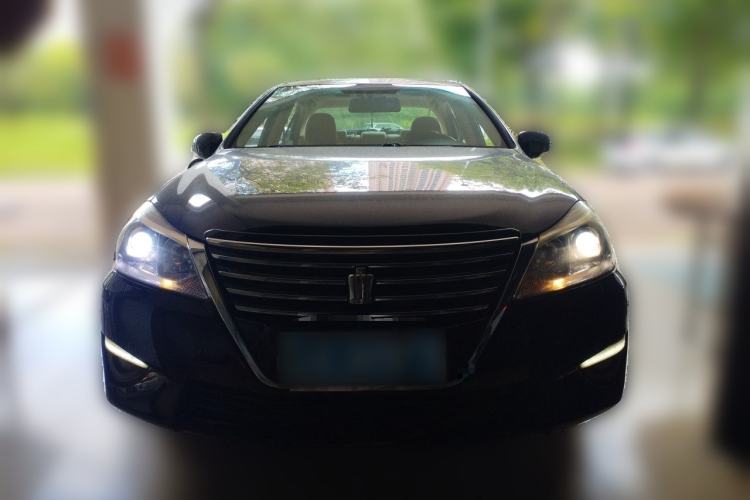 Used Toyota Crown 2012 2.5L Royal Comfort Edition Front