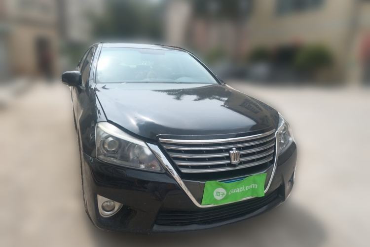 Used Toyota Crown 2012 2.5L Royal Leather Edition Front