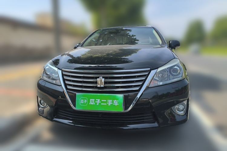 Used Toyota Crown 2012 2.5L Royal Leather Edition Front