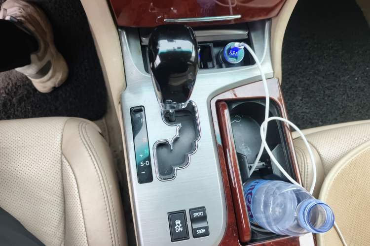 Used Toyota Crown 2012 2.5L Royal Leather Edition Gear Lever