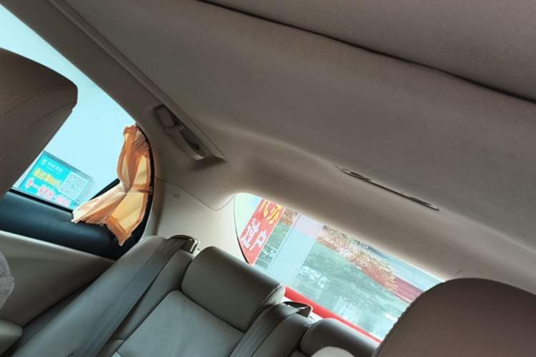 Used Toyota Crown 2012 2.5L Royal Leather Edition Headliner