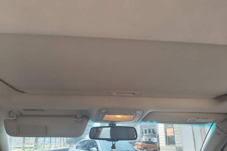 Used Toyota Crown 2012 2.5L Royal Leather Edition Headliner