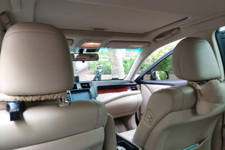 Used Toyota Crown 2012 2.5L Royal Leather Edition Headliner