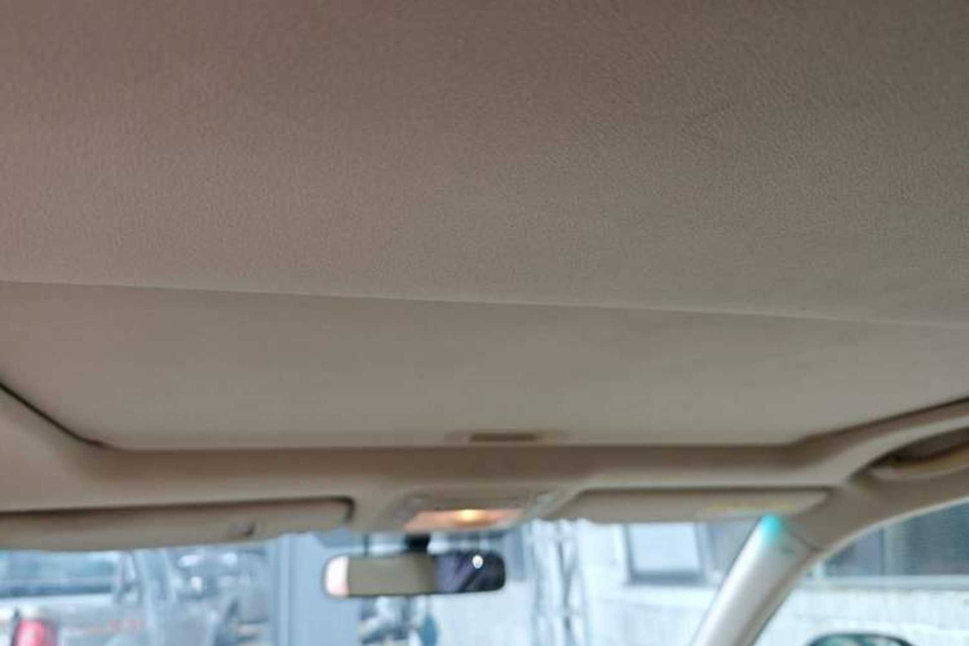 Used Toyota Crown 2012 2.5L Royal Leather Edition Headliner