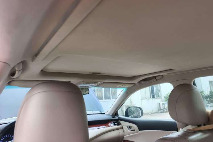 Used Toyota Crown 2012 2.5L Royal Leather Edition Headliner