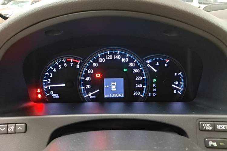 Used Toyota Crown 2012 2.5L Royal Leather Edition Instrument Cluster