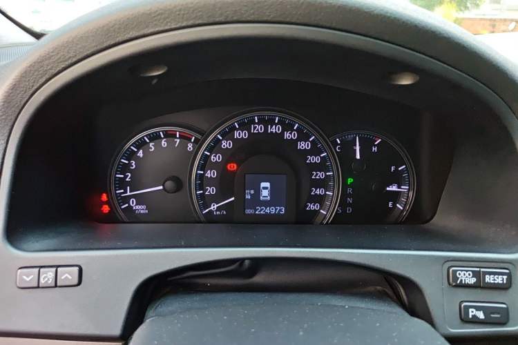 Used Toyota Crown 2012 2.5L Royal Leather Edition Instrument Cluster
