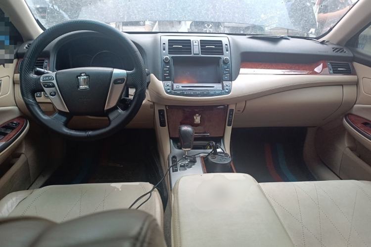 Used Toyota Crown 2012 2.5L Royal Leather Edition Interior 2
